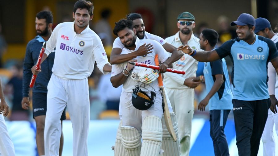 भारत ने 2-1 से सीरीज जीती:ऑस्ट्रेलिया में 328 रन का सबसे बड़ा टारगेट चेज किया, ऋषभ-सिराज ने मेजबान से सीरीज छीनी