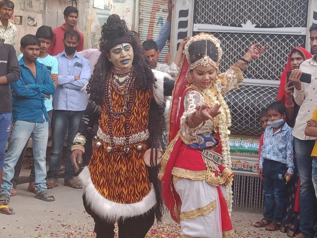 बगड़ में श्री श्याम मंदिर का वार्षिकोत्सव पर निकाली शोभायात्रा