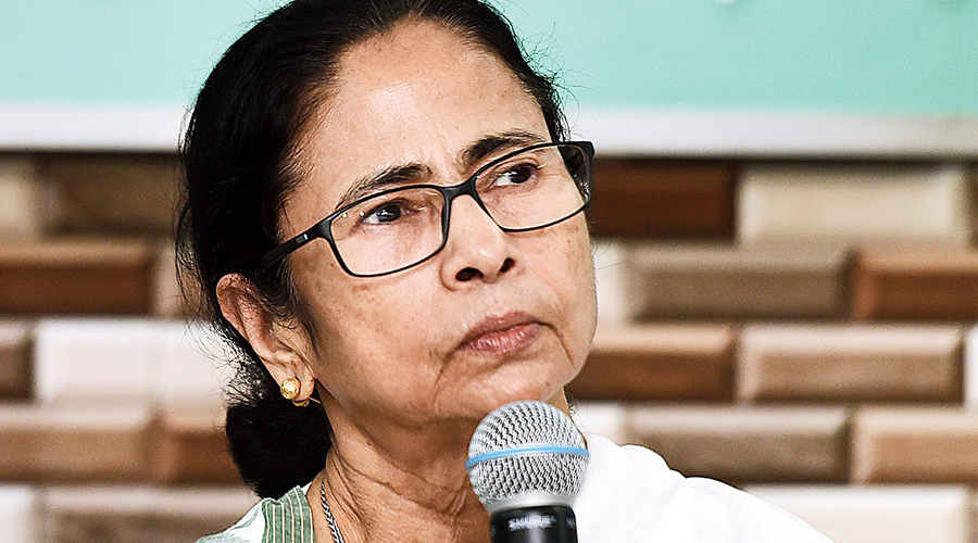 नारद केस: ममता बनर्जी को राहत, HC के आदेश को किया रद्द