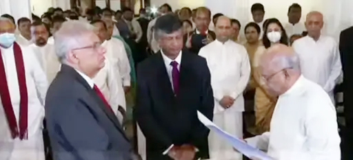 दिनेश गुणवर्धने श्रीलंका के नए प्रधानमंत्री बने:राष्ट्रपति रानिल के सहपाठी रहे,